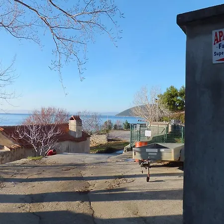 Justic Appartement Supetarska Draga